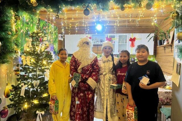 В ГУП «ЖКХ РС(Я)» организовали акцию «Елка добра» в помощь детям военнослужащих