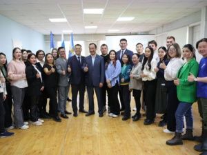 Айсен Николаев обсудил мастер-план агломерации Тикси-Найба с молодежью Булунского района