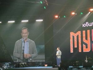 Финальное шоу молодежного фестиваля «Муус Устар»