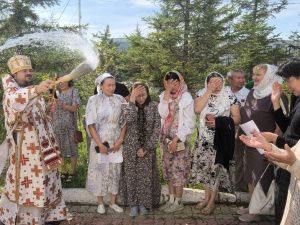 Престольный праздник Никольского храма отметили за Архиерейским богослужением в Якутске