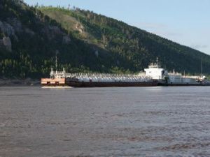 Судно "Ерофей Хабаров" "сбежало" с места экологической катастрофы!