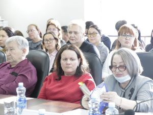 Для профактива Якутии провели семинар по вопросам контроля за соблюдением трудового законодательства