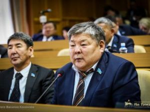 РУКОВОДИТЕЛЬ МКУ, ДЕПУТАТ ИЛ ТУМЭНА ОКАЗАЛСЯ ЗЕМЕЛЬНЫМ МАГНАТОМ