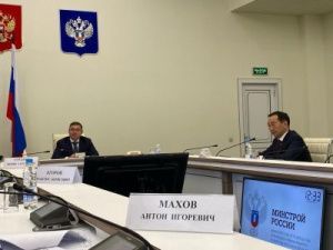 Айсен Николаев встретился с министром строительства и жилищно-коммунального хозяйства России Владимиром Якушевым