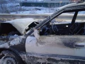 В Якутске в результате ДТП загорелись автобус и иномарка