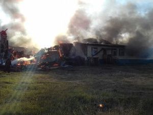 Большой пожар тушат в Мегино-Кангаласском улусе