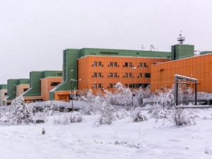 «Все произошло за 48 секунд»: директор центра НЦМ — о родах в коридоре