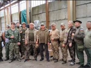 В Луганской Народной Республике бойцам вручены ключи от квадроциклов  «Сокол»