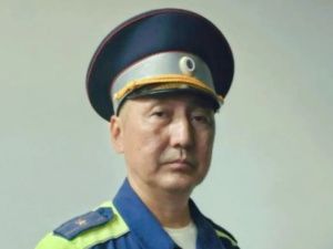 В Якутске госавтоинспектор помог спасти двухлетнего малыша