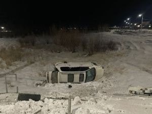 Пьяный 16-летний водитель на "Toyota Gaya" опрокинулся на трассе «Нам» и чудом выжил