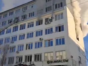 Стало известно о состоянии пострадавших при крупном пожаре на проспекте Ленина в Якутске