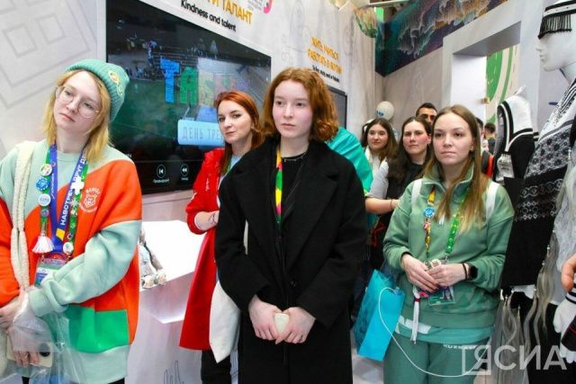 Более восьми тысяч человек посетили стенд Якутии на Всемирном фестивале молодежи