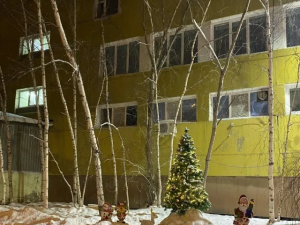 СК проводит проверку после падения ребенка из окна детского сада в Якутске