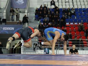 Три якутских борца стали победителями всероссийского турнира памяти Александра Крылова