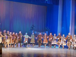 В Саха театре отметили 75-летие заслуженного артиста Якутии Валентина Исакова