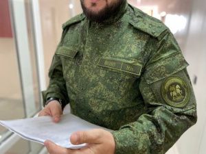 Педофил в подъезде напал на 8-летнюю девочку