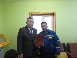 Энергетиков Центральных электрических сетей поощрили за устранение аварии в Заречных районах Якутии