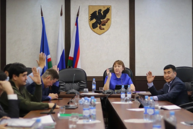 Комиссия по бюджетной и налоговой политике направила проект бюджета на рассмотрение Президиума Якутской городской Думы