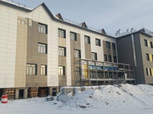 В якутском поселке Усть-Мая продолжается строительство нового больничного комплекса