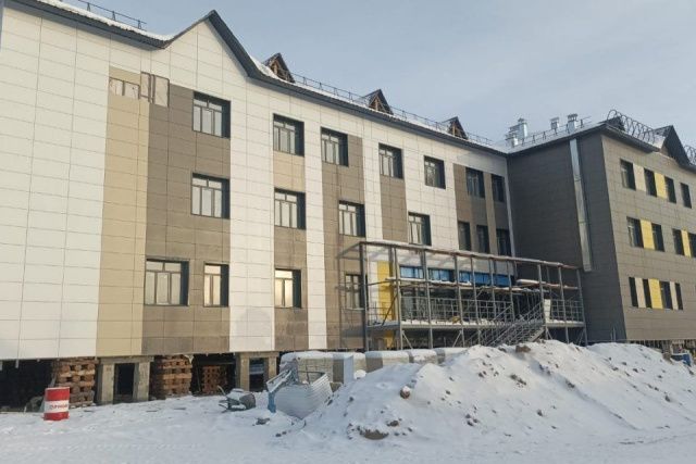 В якутском поселке Усть-Мая продолжается строительство нового больничного комплекса