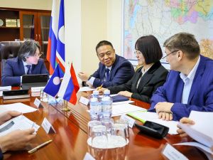 Джулустан Борисов провел переговоры с китайскими партнерами по вопросу создания нового транспортного коридора между Якутией и провинцией Хэйлунцзян