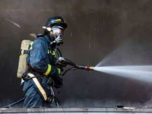 При пожаре погибли охотники