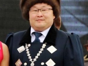 Глава Усть-Алданского улуса Федотов Алексей уничтожил плодородный слой почвы?