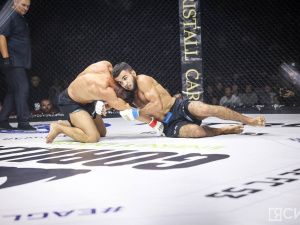 Фоторепортаж: турнир по смешанным единоборствам Eagles FC 53 в Якутске