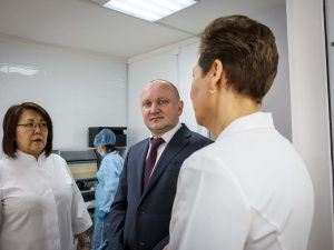 Заместитель министра здравоохранения РФ Евгений Камкин: «Открытие в Якутске современной стоматологической клиники повысит доступность и качество медицинской помощи населению»