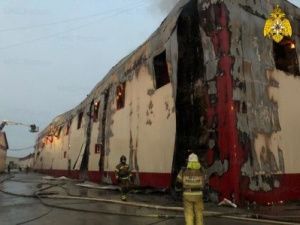 В Якутске сгорел склад