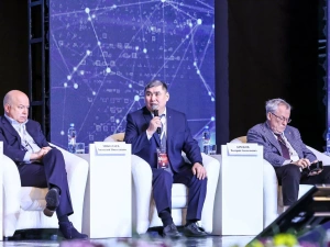 Айсен Николаев: экономический, социальный, демографический рост в Якутии – это результат синергии доверия общества и бизнеса