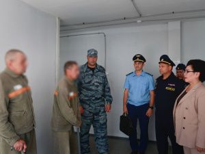Исправительную колонию № 7 посетили Уполномоченный по правам человека в Республике Саха (Якутия) Сардана Гурьева и прокурор по надзору за соблюдением законов в исправительных учреждениях Якутии Виталий Полин 
