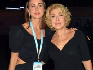 Заявление Любови Успенской и ее дочери по поводу скандала с НТВ. Эксклюзивно для «СтарХита»