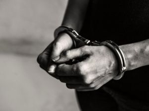 В Ленском районе мужчина украл с территории организации дизельный генератор