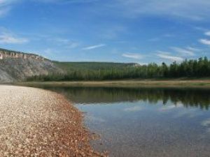 Кто сливает канализацию в реку Амга в Алданском районе?