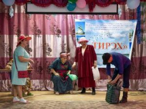 Артисты Вилюйского народного театра имени И.М. Гоголева-Кындыл посетили с гастролями исправительные учреждения