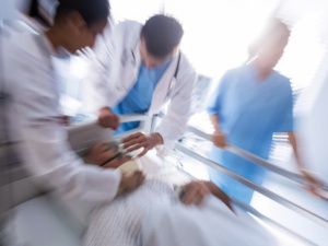 В Оленекском улусе тяжело ранен мужчина