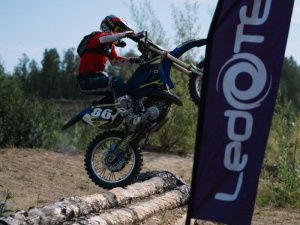 В Якутске состоялись экстремальные гонки на мотоциклах