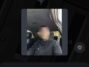 Оказал неповиновение: В Якутске задержан водитель такси, пристававший к 18-летней пассажирке