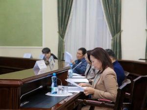 Изменения маршрутов, «наливайки» и борьба с курением: итоги заседания ассоциации «Столица»