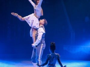 10 лучших школьников по итогам 2024 года наградили на Елке главы Якутии