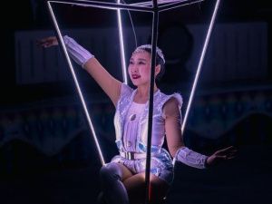 10 лучших школьников по итогам 2024 года наградили на Елке главы Якутии