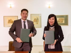 Амгинские мастера представили проект с ожившими картинами