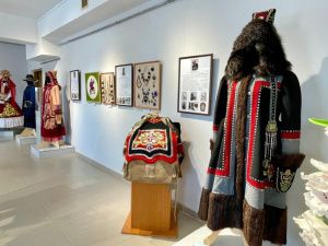 В Якутске в течение месяца будет работать выставка «Тепло материнских рук»