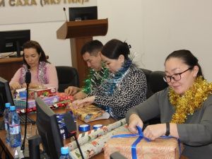 В ГУП «ЖКХ РС(Я)» организовали акцию «Елка добра» в помощь детям военнослужащих